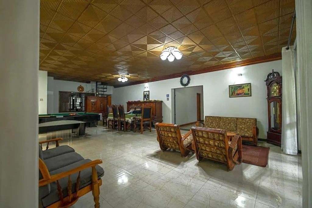 Проживание в семье Aa Bungalow Канди Шри-Ланка