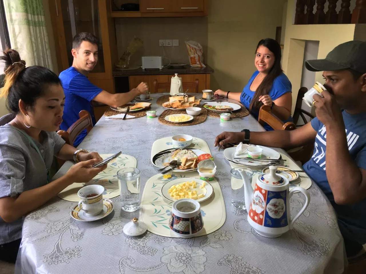 Aa Bungalow Канди Проживание в семье