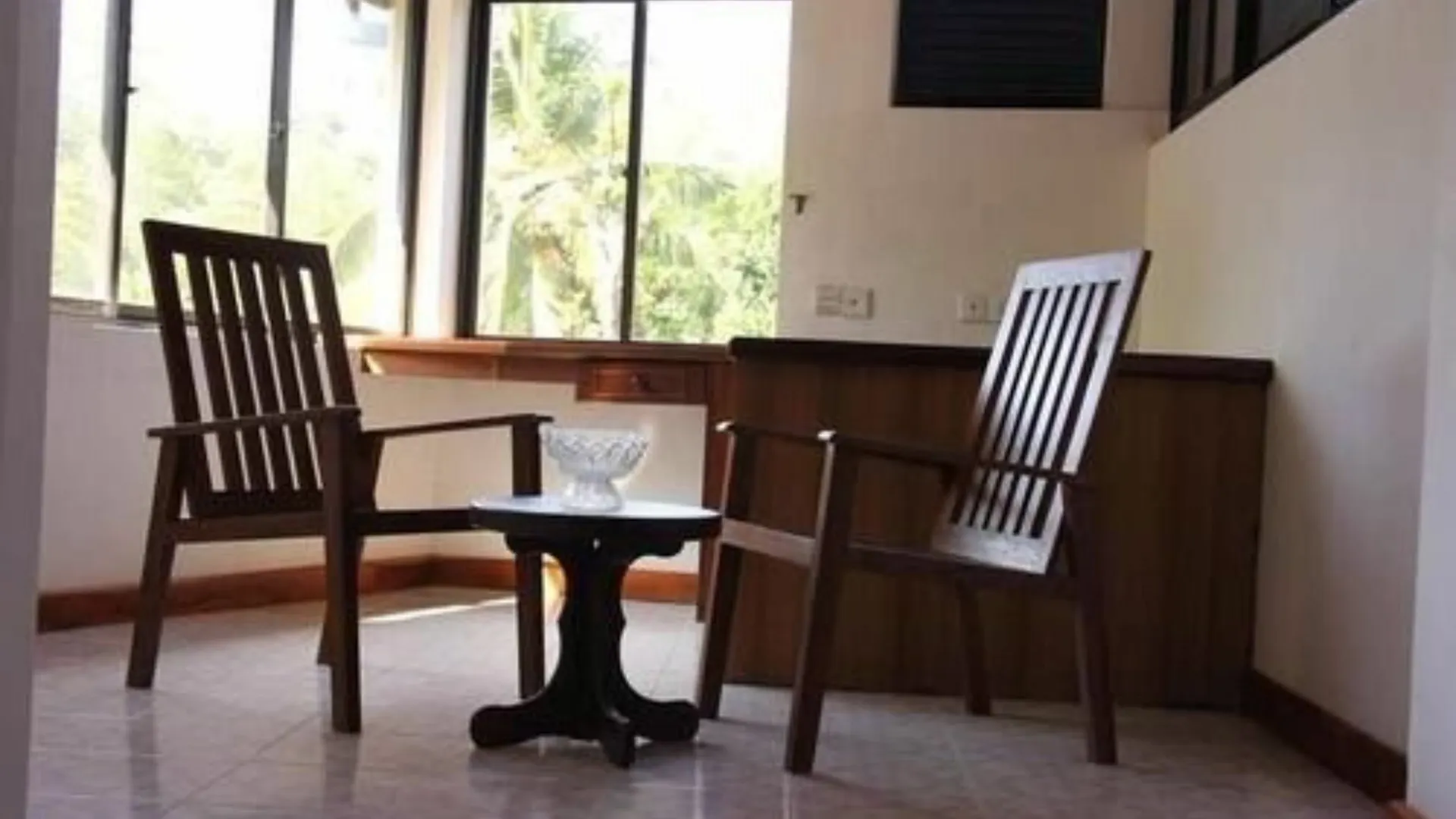 Aa Bungalow Канди Проживание в семье